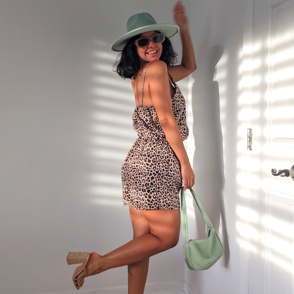 Leopard romper size S - Picture 6 of 7